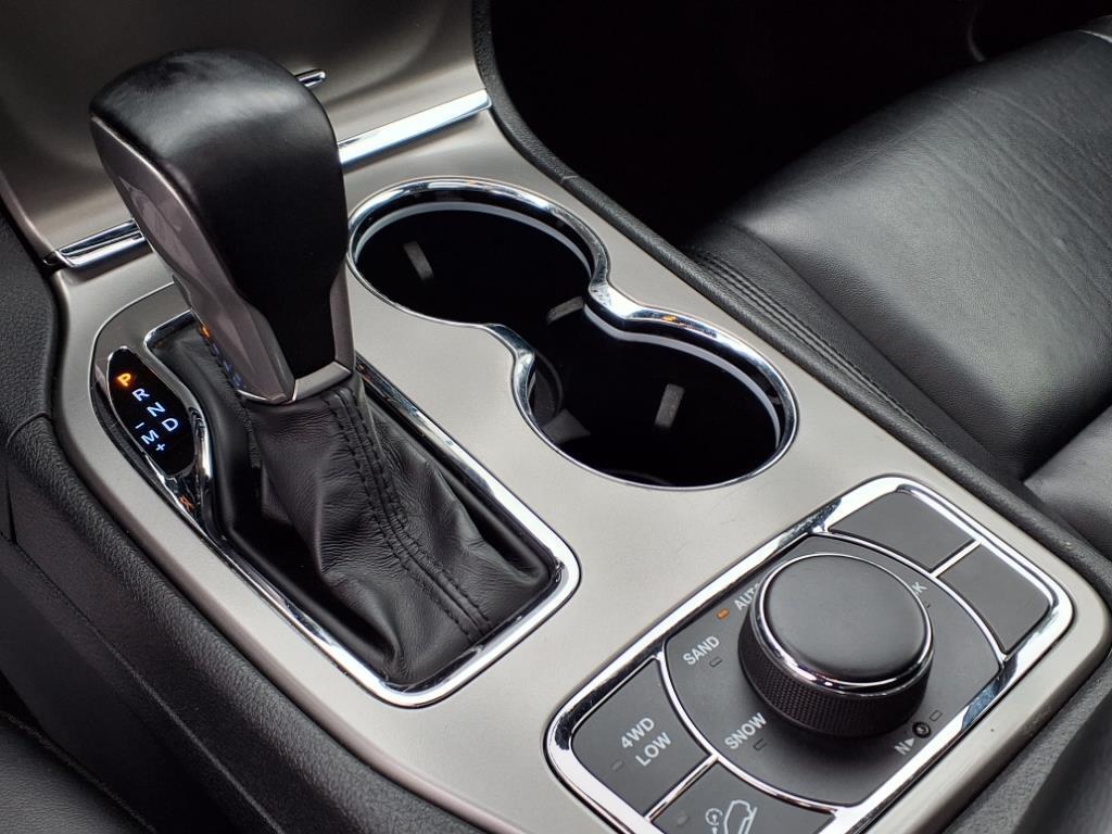 used 2022 Jeep Grand Cherokee car, priced at $28,708