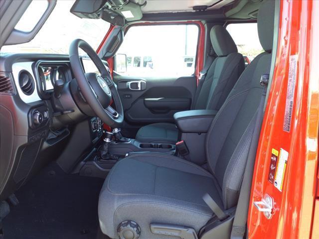 new 2025 Jeep Wrangler car, priced at $50,365