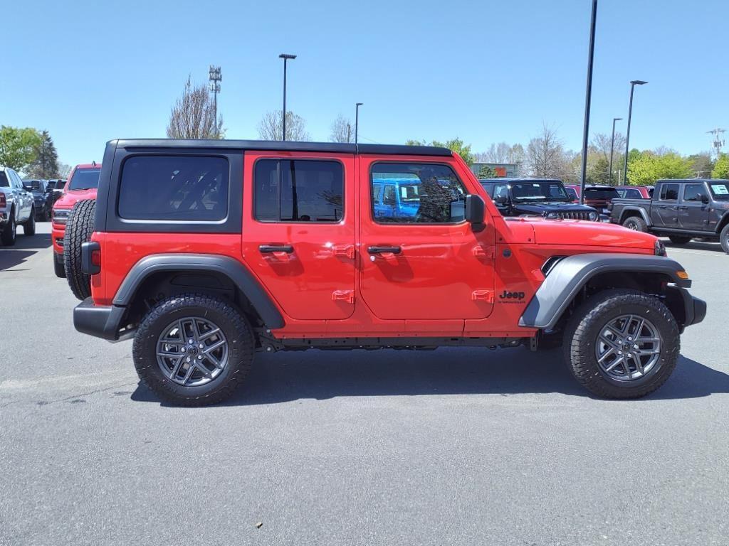 new 2025 Jeep Wrangler car, priced at $45,865