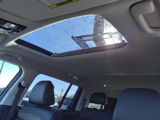used 2024 Hyundai Santa Fe car, priced at $34,575