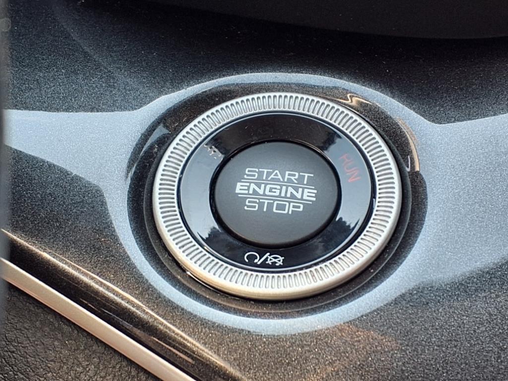 used 2022 Jeep Grand Cherokee L car, priced at $29,995