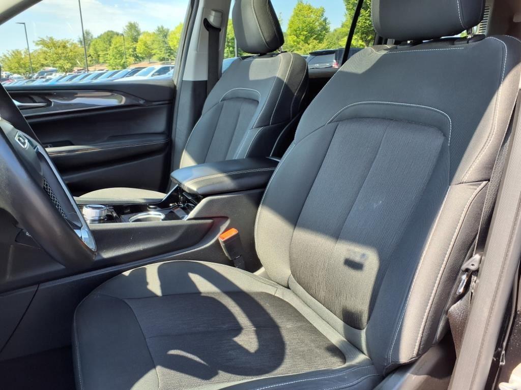 used 2022 Jeep Grand Cherokee L car, priced at $29,995