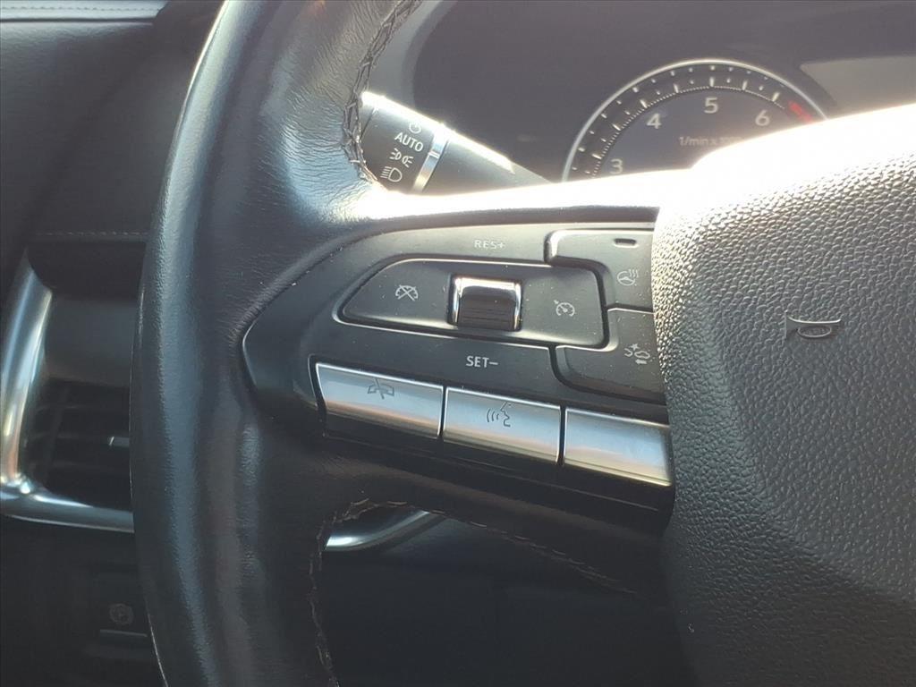 used 2022 Cadillac XT4 car, priced at $25,698