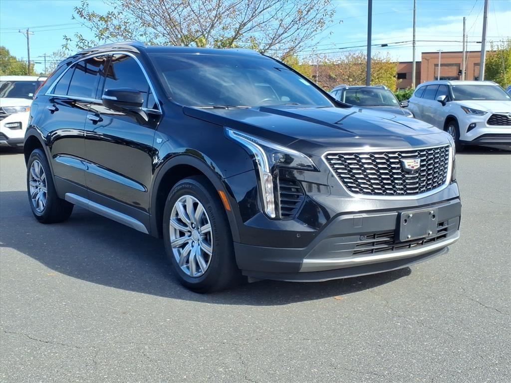 used 2022 Cadillac XT4 car, priced at $25,698