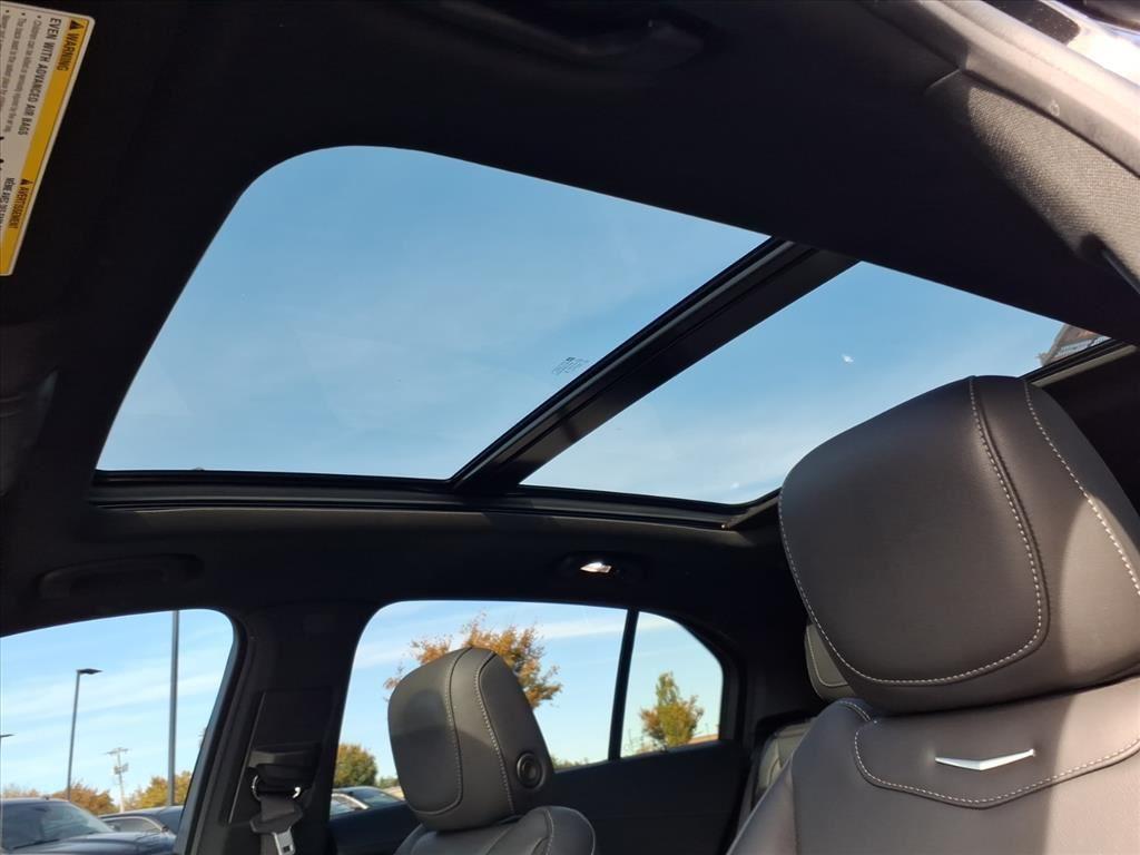 used 2022 Cadillac XT4 car, priced at $25,698