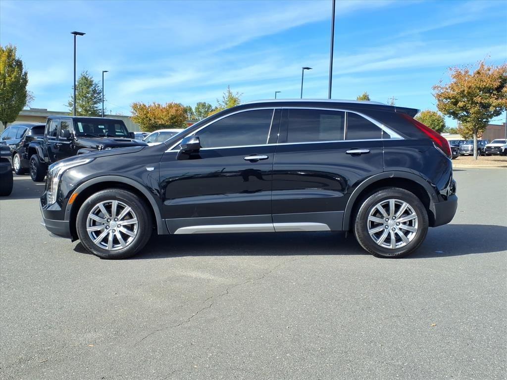 used 2022 Cadillac XT4 car, priced at $25,698