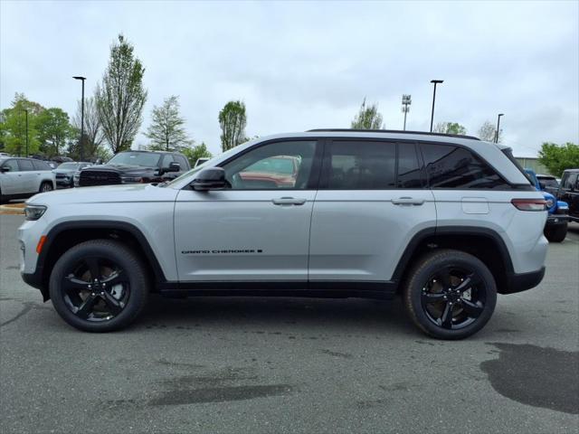 new 2025 Jeep Grand Cherokee car, priced at $49,212