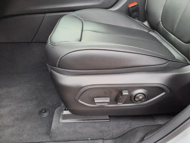 new 2025 Jeep Grand Cherokee car, priced at $49,212