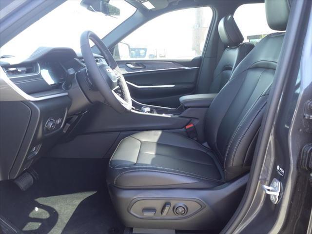 new 2025 Jeep Grand Cherokee car, priced at $46,439