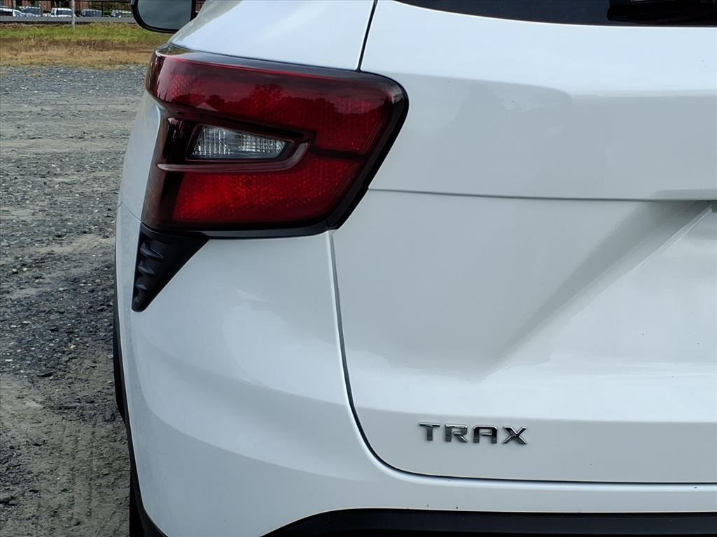 used 2024 Chevrolet Trax car, priced at $19,788