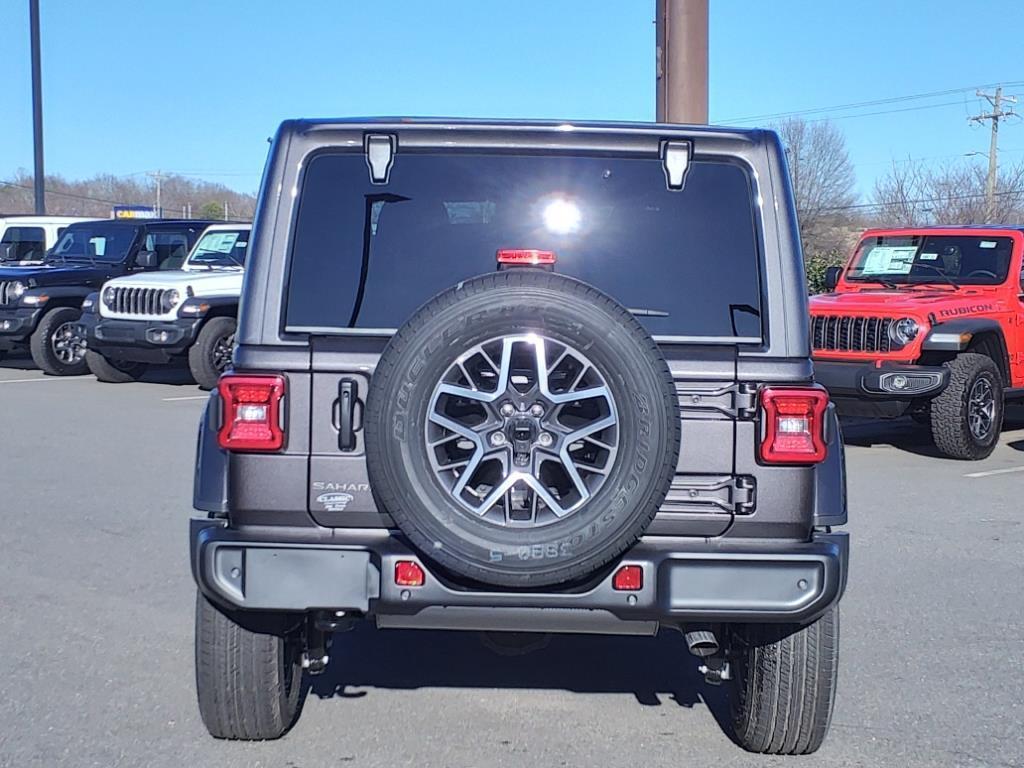 new 2025 Jeep Wrangler car, priced at $54,933