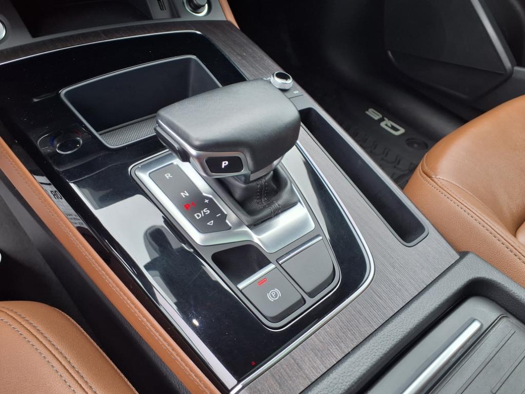 used 2021 Audi Q5 car, priced at $24,441