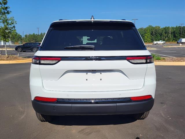 new 2024 Jeep Grand Cherokee car, priced at $42,066