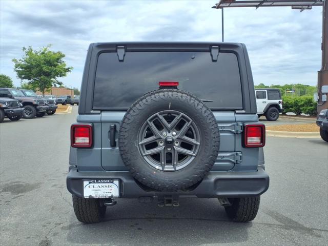 new 2025 Jeep Wrangler car, priced at $47,243