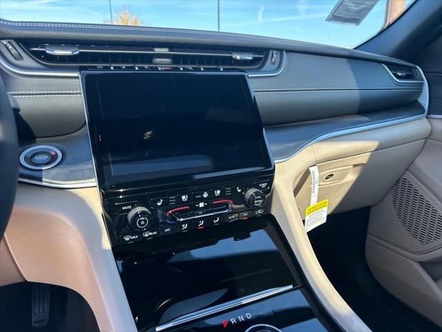 new 2025 Jeep Grand Cherokee car, priced at $48,553