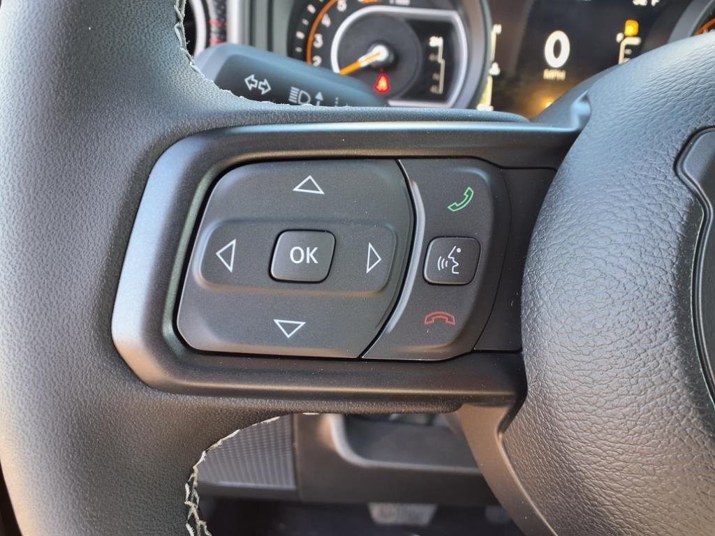 new 2025 Jeep Wrangler car, priced at $53,962