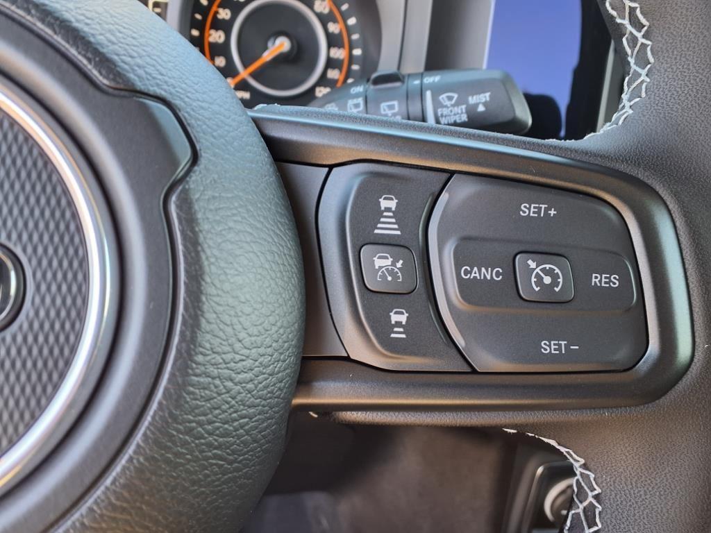 new 2025 Jeep Wrangler car, priced at $53,962