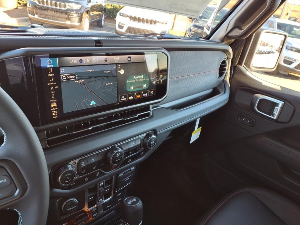 new 2025 Jeep Wrangler car, priced at $53,962