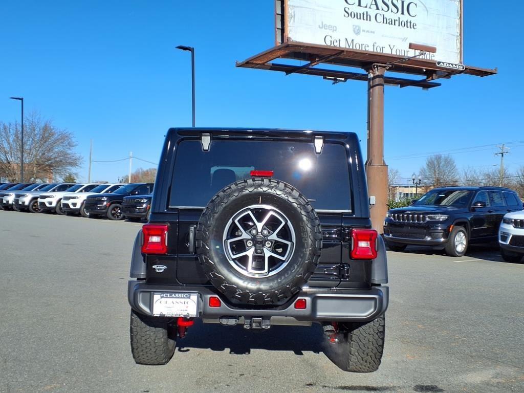 new 2025 Jeep Wrangler car, priced at $53,962