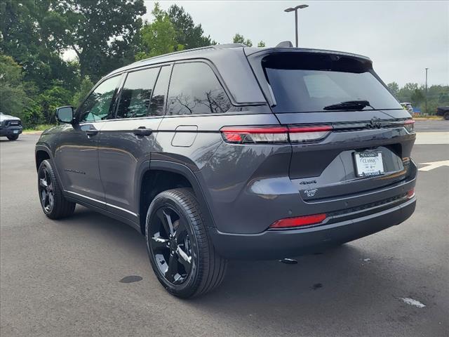 new 2024 Jeep Grand Cherokee car, priced at $46,460