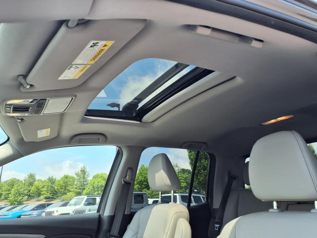 used 2022 Honda Ridgeline car, priced at $29,599