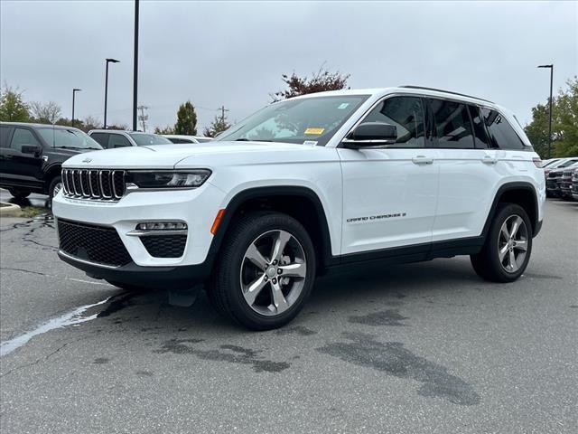 used 2022 Jeep Grand Cherokee car, priced at $32,884