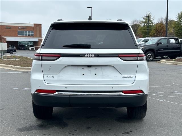 used 2022 Jeep Grand Cherokee car, priced at $32,884