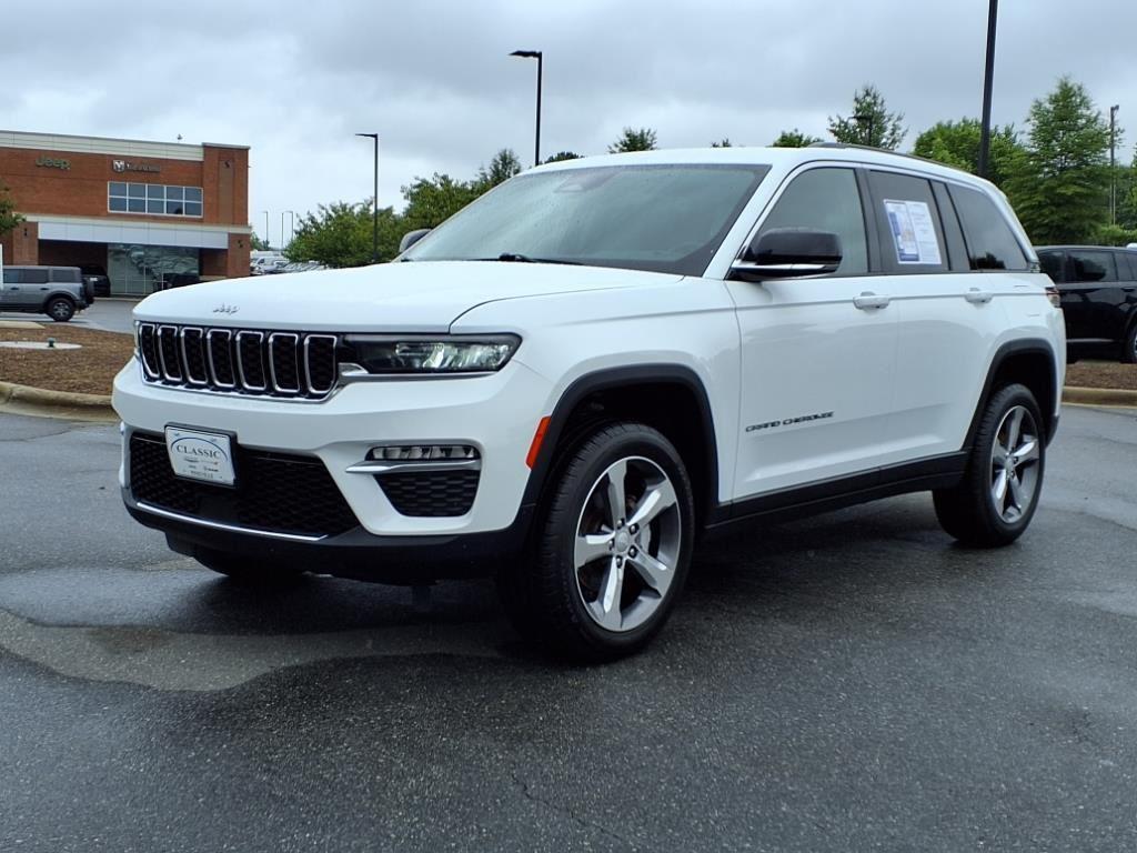 used 2022 Jeep Grand Cherokee car, priced at $30,888