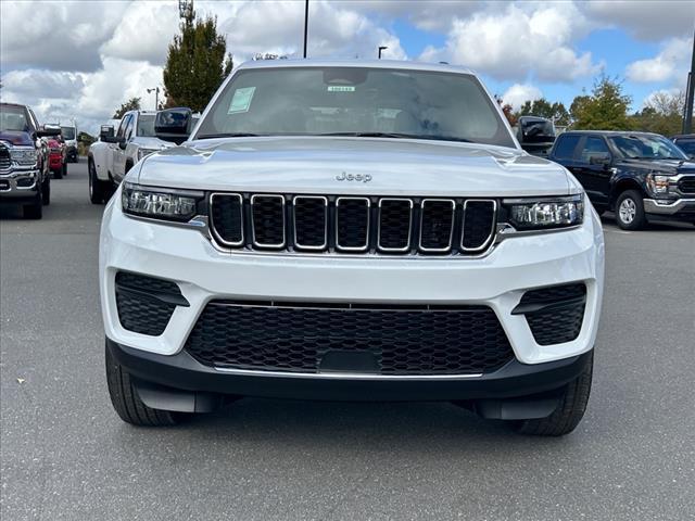 new 2025 Jeep Grand Cherokee car, priced at $37,956