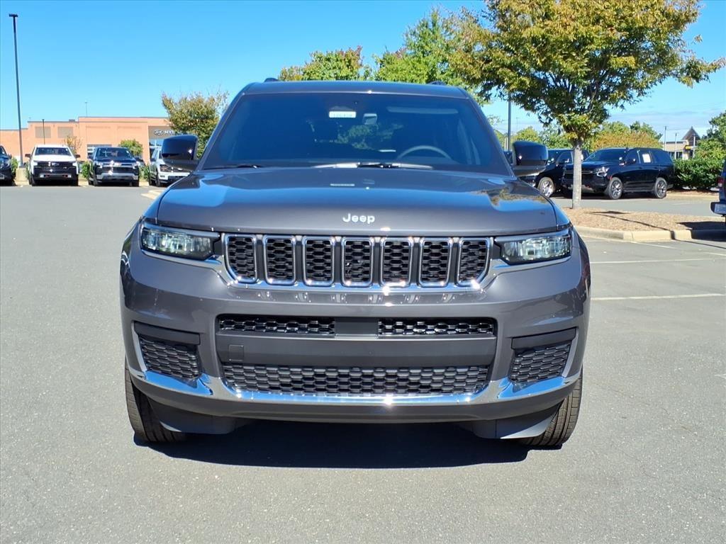 new 2025 Jeep Grand Cherokee L car, priced at $39,224