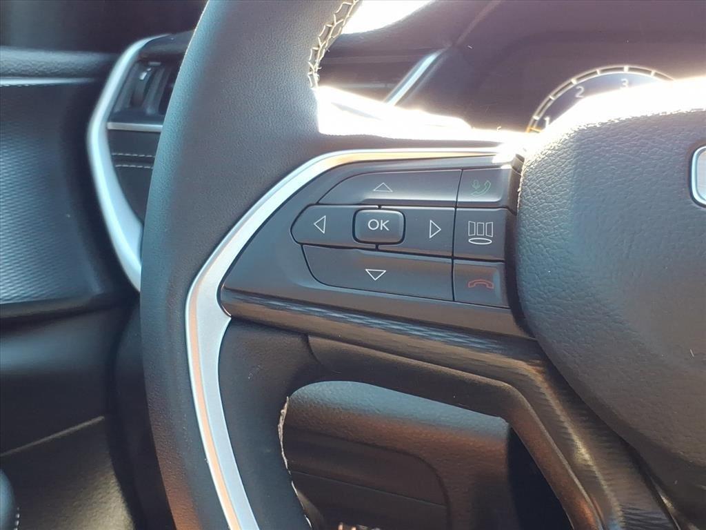 new 2025 Jeep Grand Cherokee L car, priced at $39,224