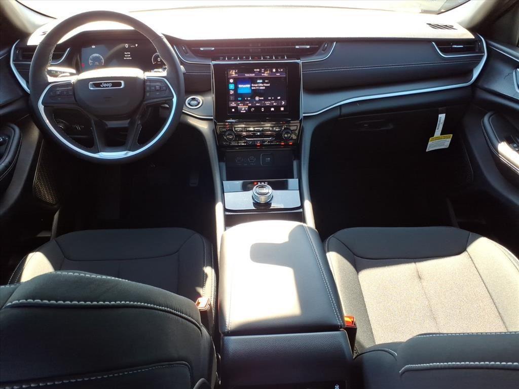 new 2025 Jeep Grand Cherokee L car, priced at $39,224