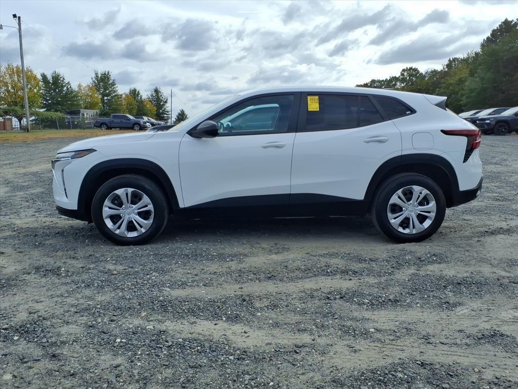 used 2024 Chevrolet Trax car, priced at $19,616