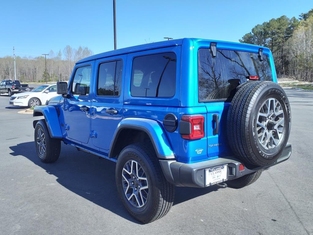 new 2025 Jeep Wrangler car, priced at $58,040