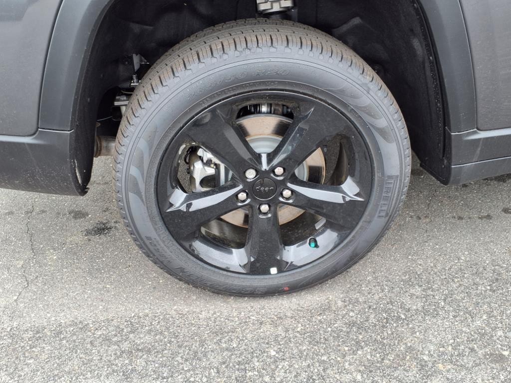 new 2025 Jeep Grand Cherokee L car, priced at $48,262