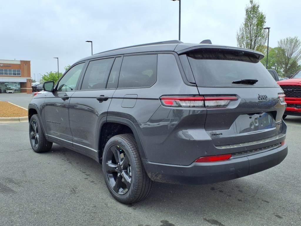 new 2025 Jeep Grand Cherokee L car, priced at $48,262