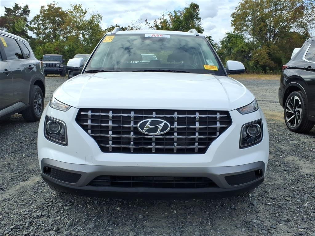 used 2024 Hyundai Venue car, priced at $18,788