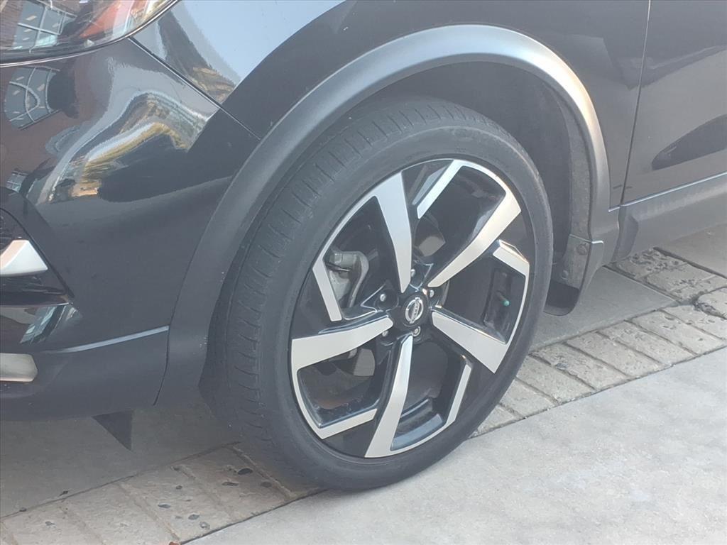 used 2020 Nissan Rogue Sport car, priced at $19,985