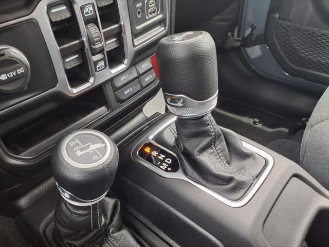new 2025 Jeep Wrangler car, priced at $46,097