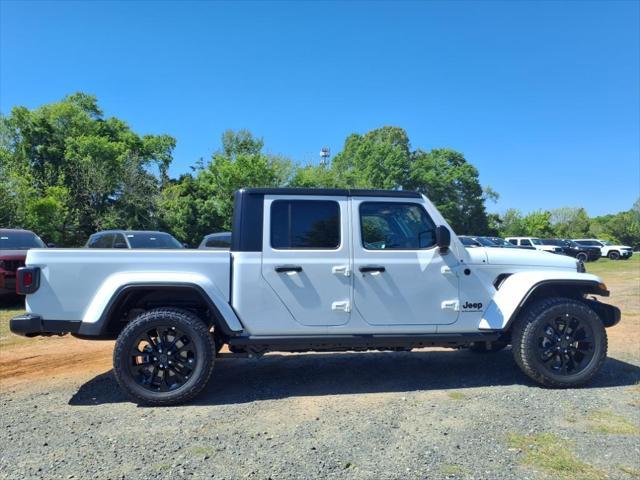 new 2025 Jeep Gladiator car, priced at $41,383