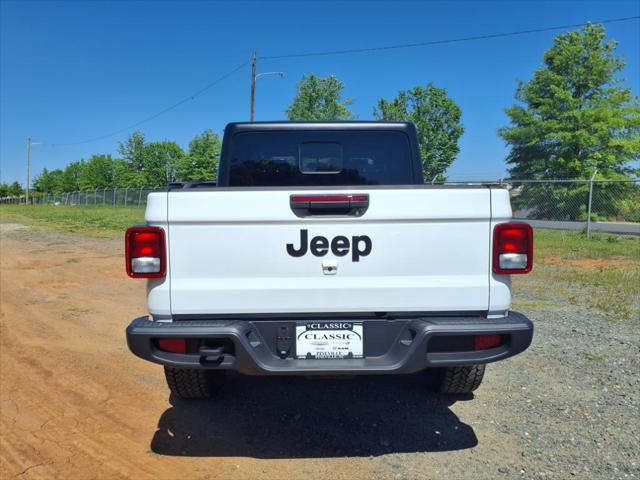 new 2025 Jeep Gladiator car, priced at $41,383