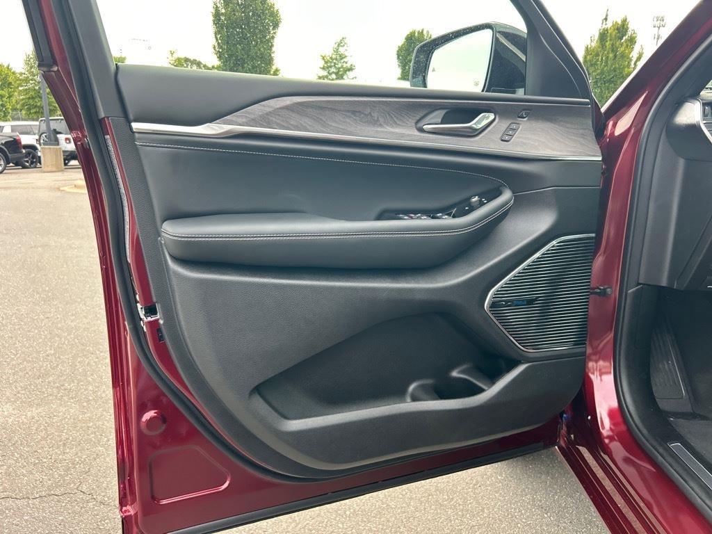 new 2024 Jeep Grand Cherokee 4xe car, priced at $65,270