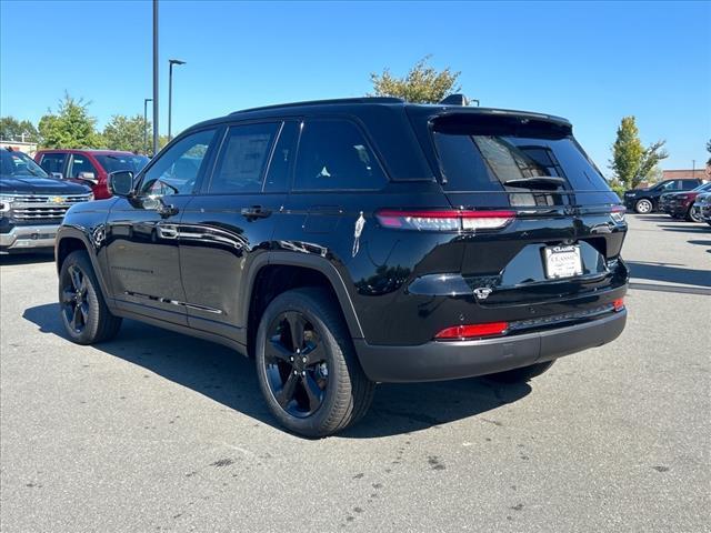 new 2025 Jeep Grand Cherokee car, priced at $50,955