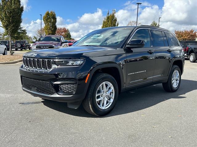 new 2025 Jeep Grand Cherokee car, priced at $41,470