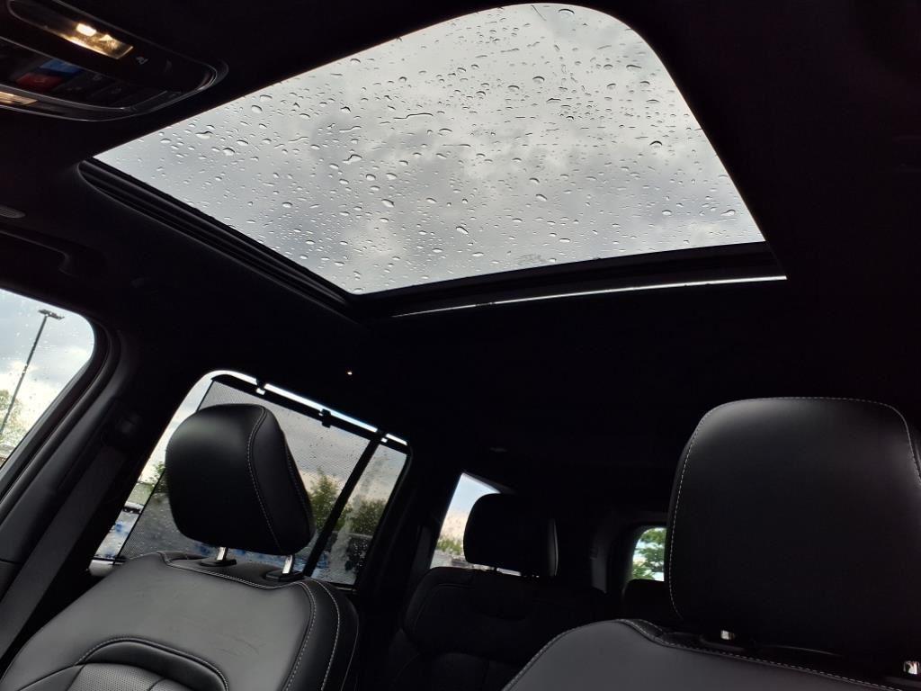 new 2025 Jeep Grand Cherokee car, priced at $47,545