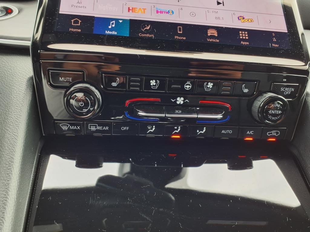 new 2025 Jeep Grand Cherokee car, priced at $47,545