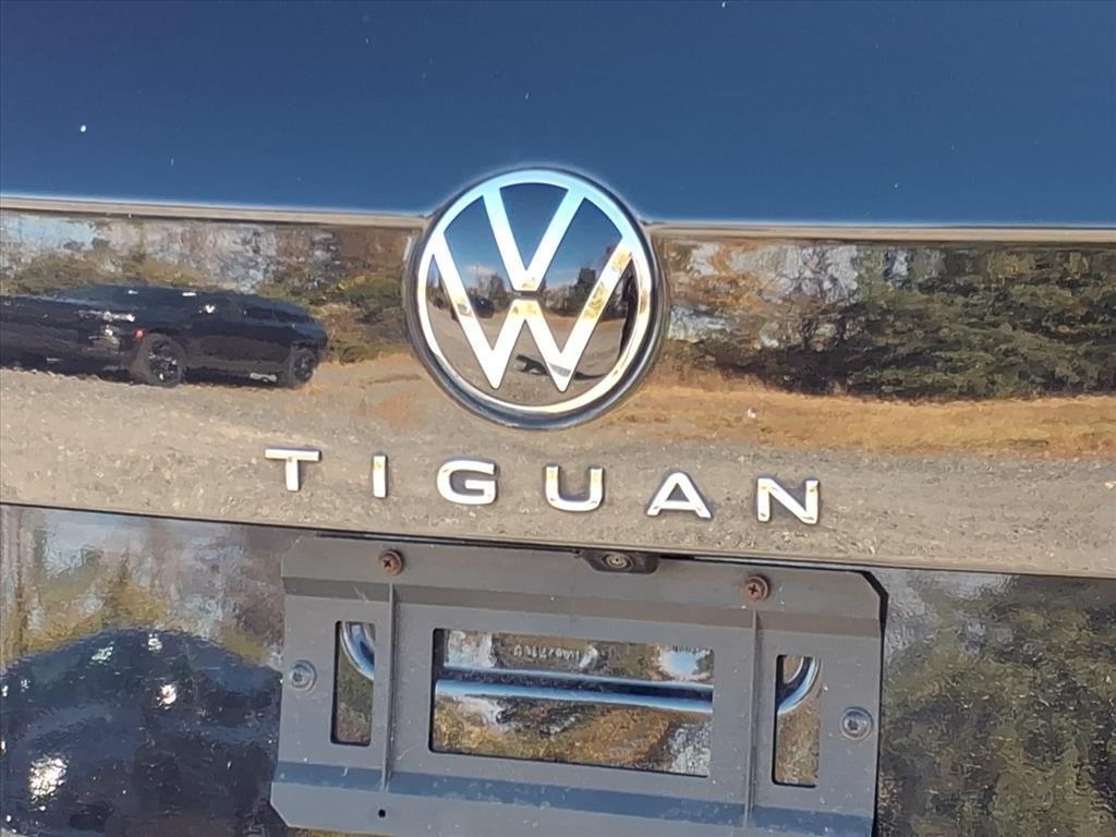 used 2024 Volkswagen Tiguan car, priced at $21,638