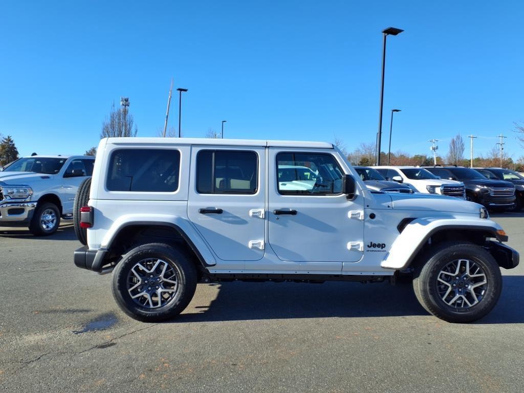new 2025 Jeep Wrangler car, priced at $48,379