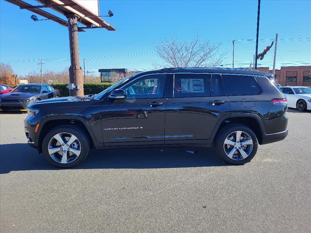 new 2024 Jeep Grand Cherokee L car, priced at $52,220