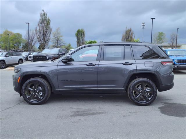 new 2025 Jeep Grand Cherokee car, priced at $50,721